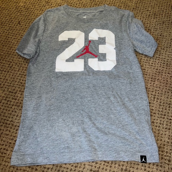 Boys Grey  Jordan Shirt - Picture 1 of 5
